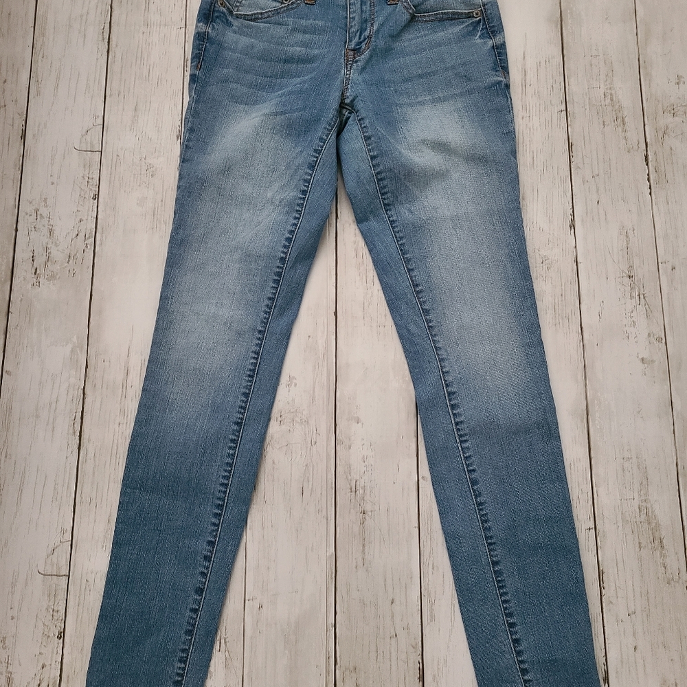 Aeropostale Skinny Jeans - Picture 3 of 4